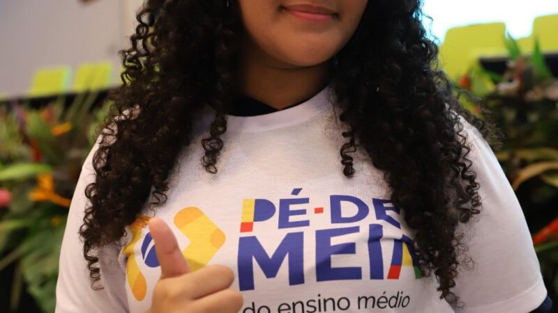 Alunos da rede estadual compartilham planos de como usar o Pé-de-Meia