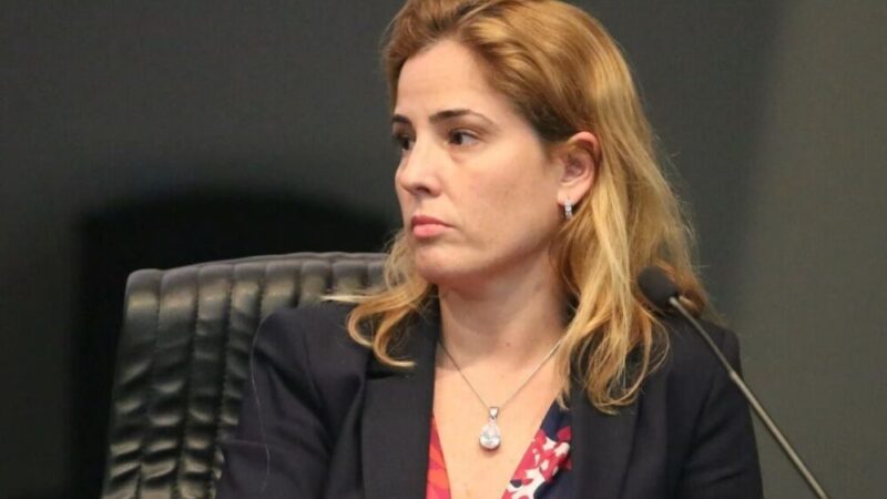 Gabriela Hardt será presa, avalia Roberto Bertholdo