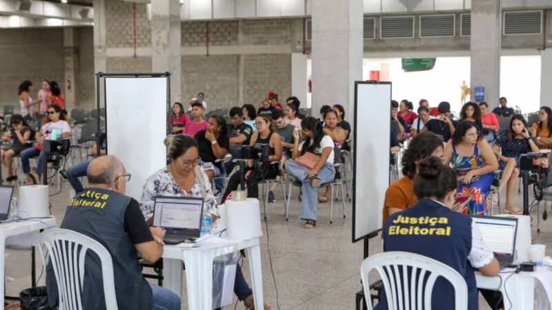 Posto de atendimento eleitoral do TRE-AM oferta serviços no Vasco Vasques