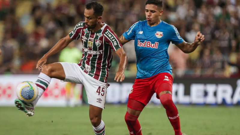 “Tivemos coragem”, elogiou o técnico do Bragantino após 2 a 2 com Flu