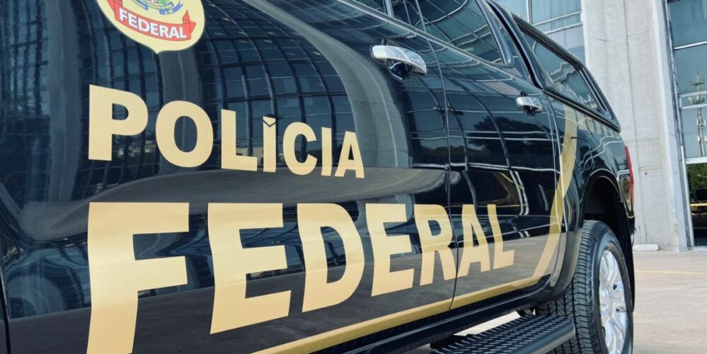 Polícia Federal realiza operação contra contrabando de cigarros eletrônicos em Manaus