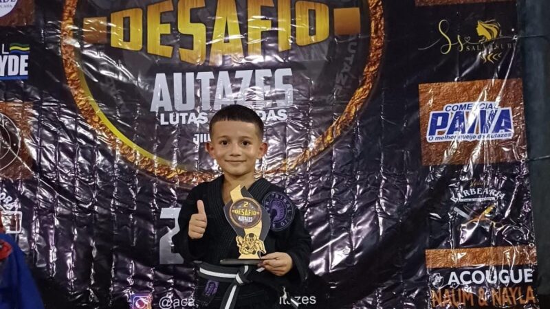 Vitor Hugo é campeão do 2° desafio Autazes de Lutas