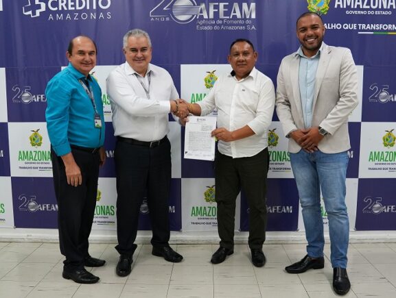 Afeam assina termo de parceria com Fundação Estadual dos Povos Indígenas para oferecer linha de crédito – AFEAM