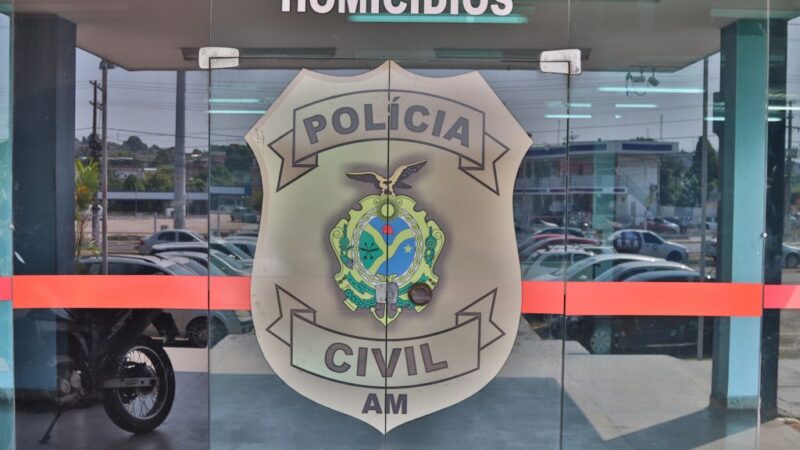 Homem tenta intervir em discussão e é morto a facadas dentro de kitnet em Manaus