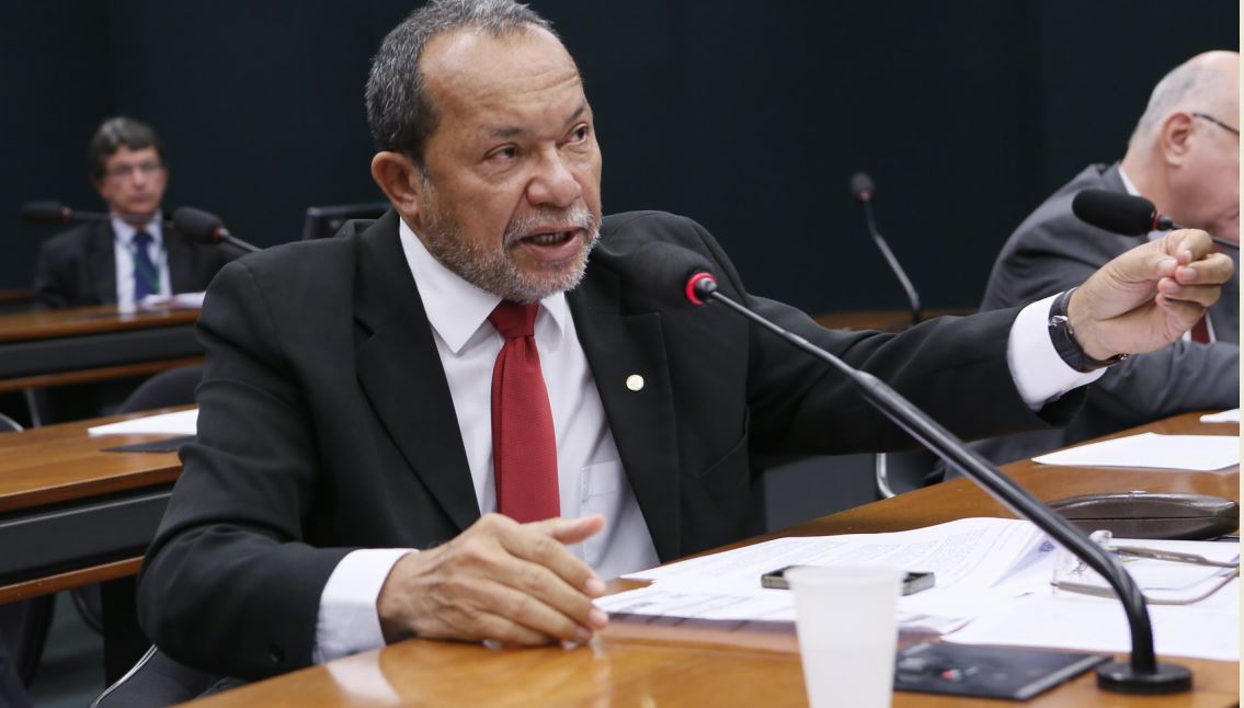 Pré-candidato a prefeito defende construção de metrô em Manaus