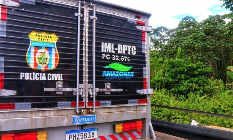 Homem é executado com vários tiros na cabeça em avenida de Manaus