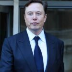 Elon Musk acusa WhatsApp de violação de dados privados