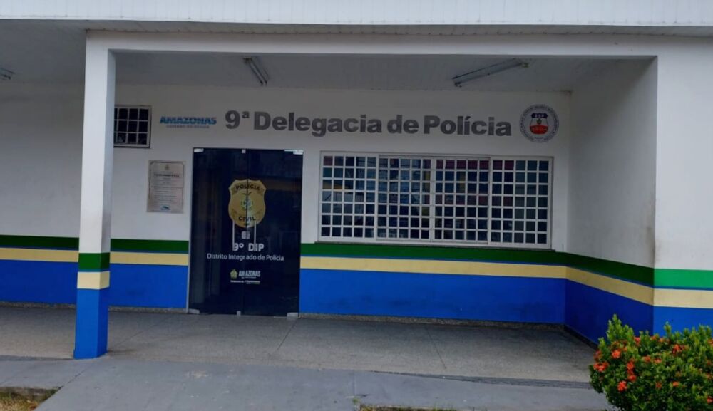 Mulher é presa em flagrante tentando sacar benefício da própria amiga em Manaus