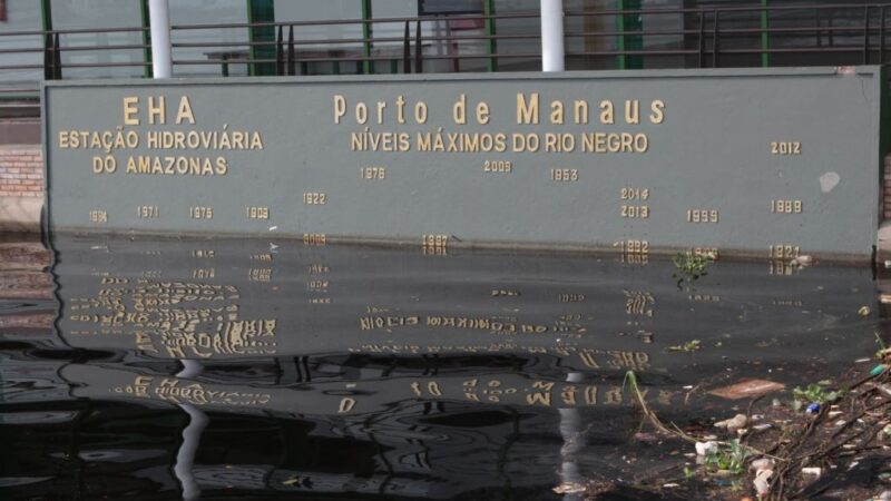 Nível do Rio Negro desce 9 cm desde início da vazante em Manaus