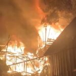 incêndio atinge nove casas de madeira na zona oeste de Manaus