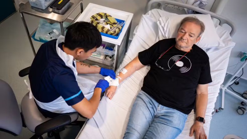 Câncer de Pulmão: Primeiro Paciente Recebe Vacina Contra o Câncer no Reino Unido