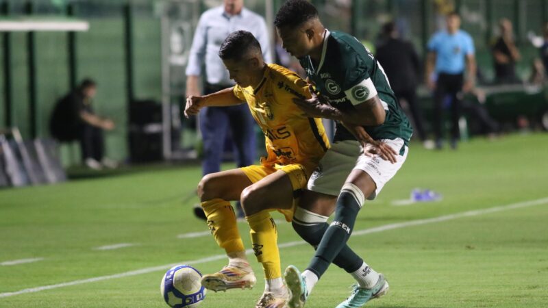 Amazonas perde para Goiás em jogo atrasado da 18ª rodada da Série B