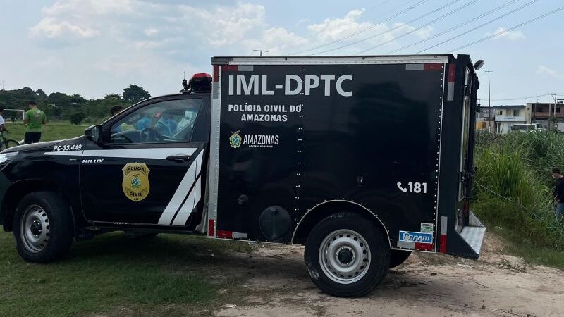 Corpo de homem é encontrado próximo a igarapé em Manaus
