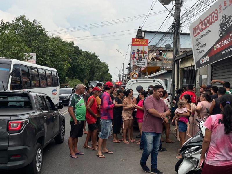 Homem é assassinado a tiros dentro de oficina no bairro Japiim, em Manaus