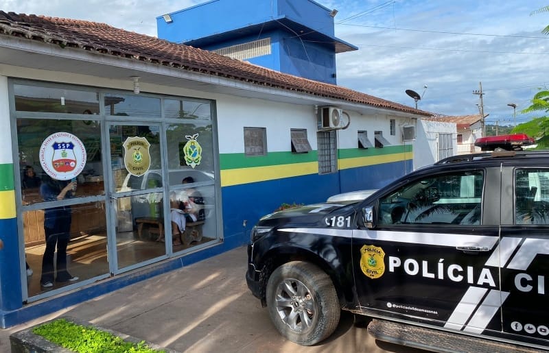 Tios são presos por maus-tratos e negligência após morte de um bebê em Presidente Figueiredo