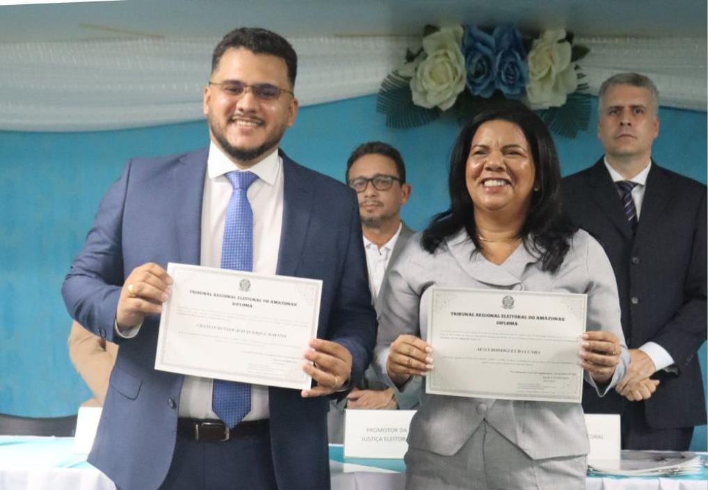 Araci Cunha e Cristian Martins são diplomados prefeita e vice-prefeito de Nova Olinda do Norte