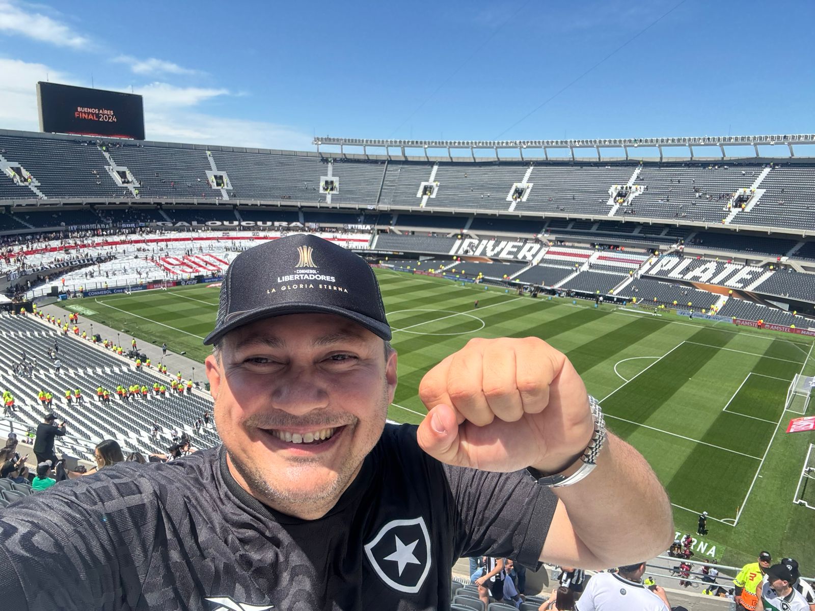 Autazense João Claudio assiste a grande final da Libertadores no Monumental de Nunes