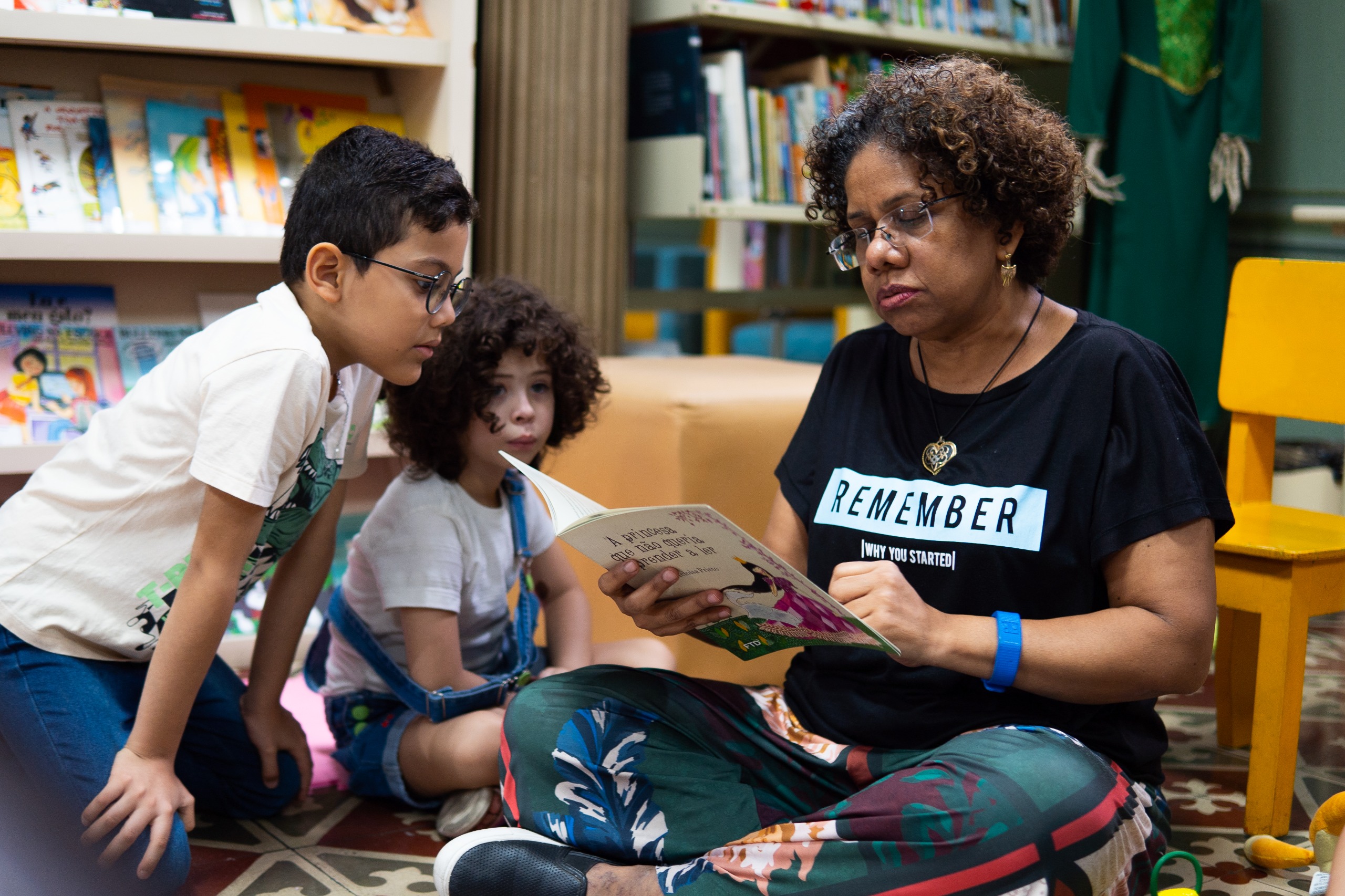 Festival de Férias movimenta a Biblioteca Pública do Amazonas com rodas de leitura e visitas guiadas