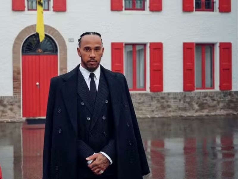 Multi-campeão Lewis Hamilton anuncia novo time; veja • Portal Tucumã