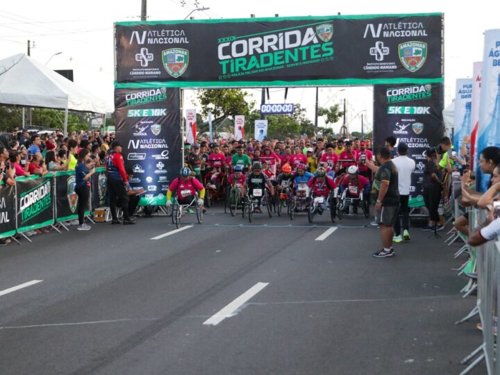 Mais de 3 mil pessoas participam da Corrida Tiradentes em Manaus