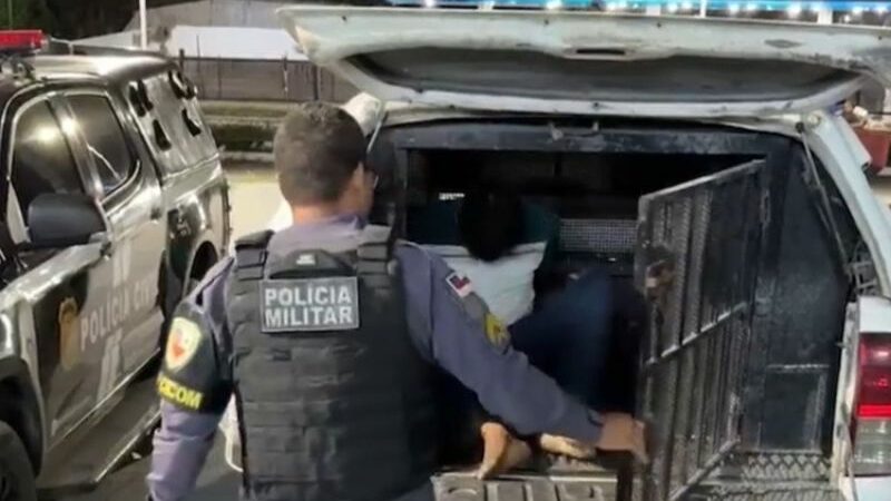Filho é preso por esconder corpo da mãe por 24 horas em Manaus