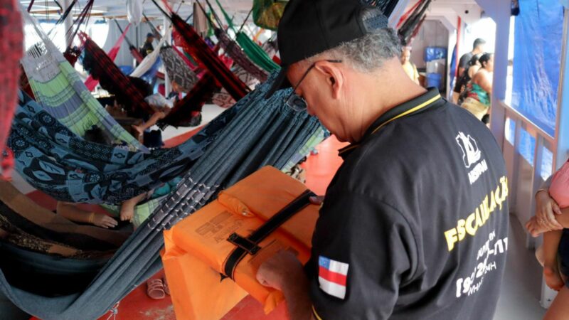 Fiscalização é intensificada em embarcações com destino ao Festival de Parintins