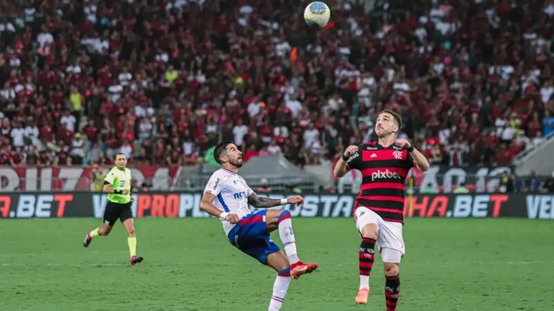 Flamengo enfrenta Fortaleza mirando ponta da classificação do Brasileiro
