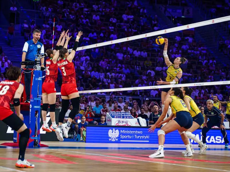 Brasil vence Japão de virada e vai à final da Liga das Nações contra a Itália