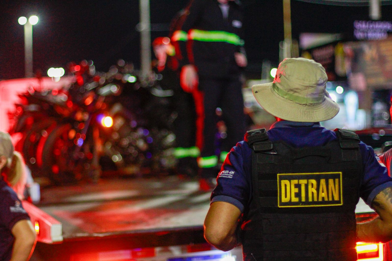 Forças de Segurança mobilizam efetivo em operação de combate a adegas irregulares na zona leste de Manaus