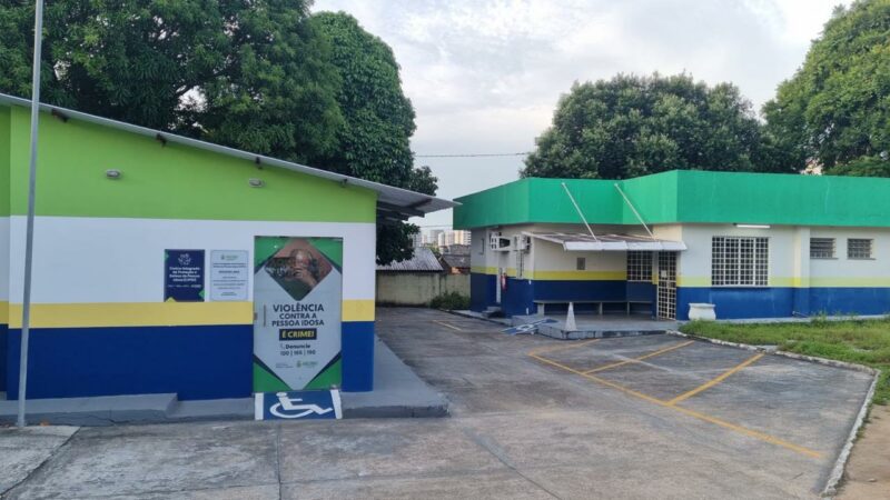 Mulher é presa após ameaçar matar sogra com terçado em Manaus