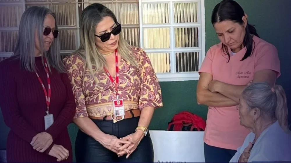 MPDFT entrega doações de campanha do agasalho ao Lar Bom Samaritano