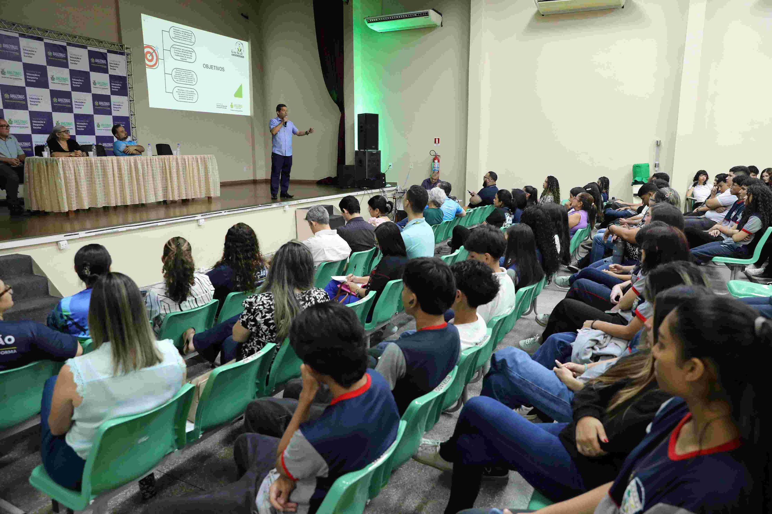 Secretaria de Educação dá início a mais uma edição do programa ‘Eu na Universidade’