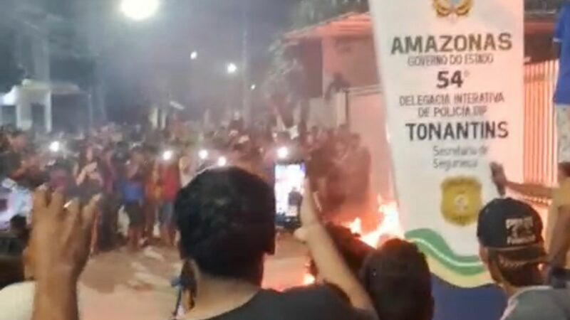 Polícia vai responsabilizar envolvidos na morte de homem em frente à delegacia no AM