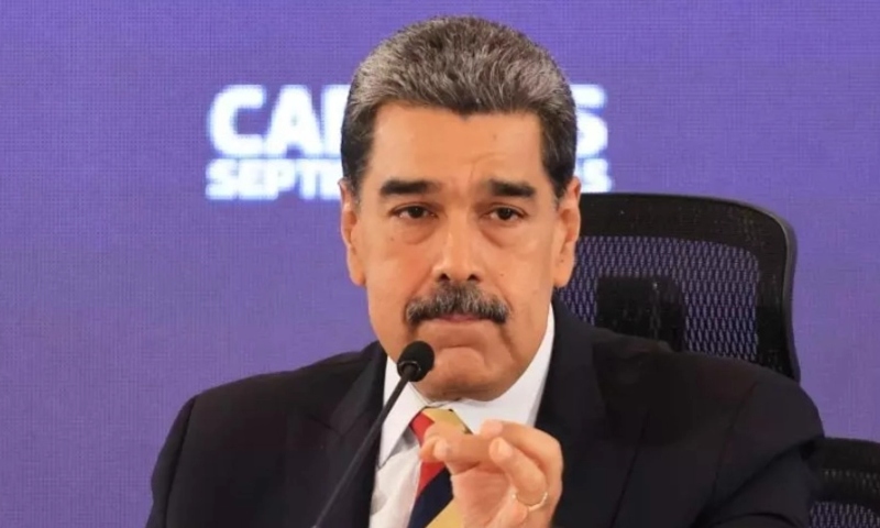 Maduro pede diálogo a Trump para evitar conflito entre Venezuela e EUA