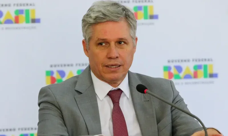 Ministro prevê continuidade na queda dos preços dos alimentos