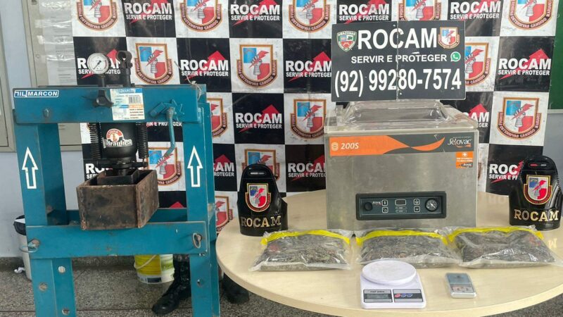 Polícia Militar do Amazonas apreende máquina de embalar drogas e três pacotes de maconha em Manaus