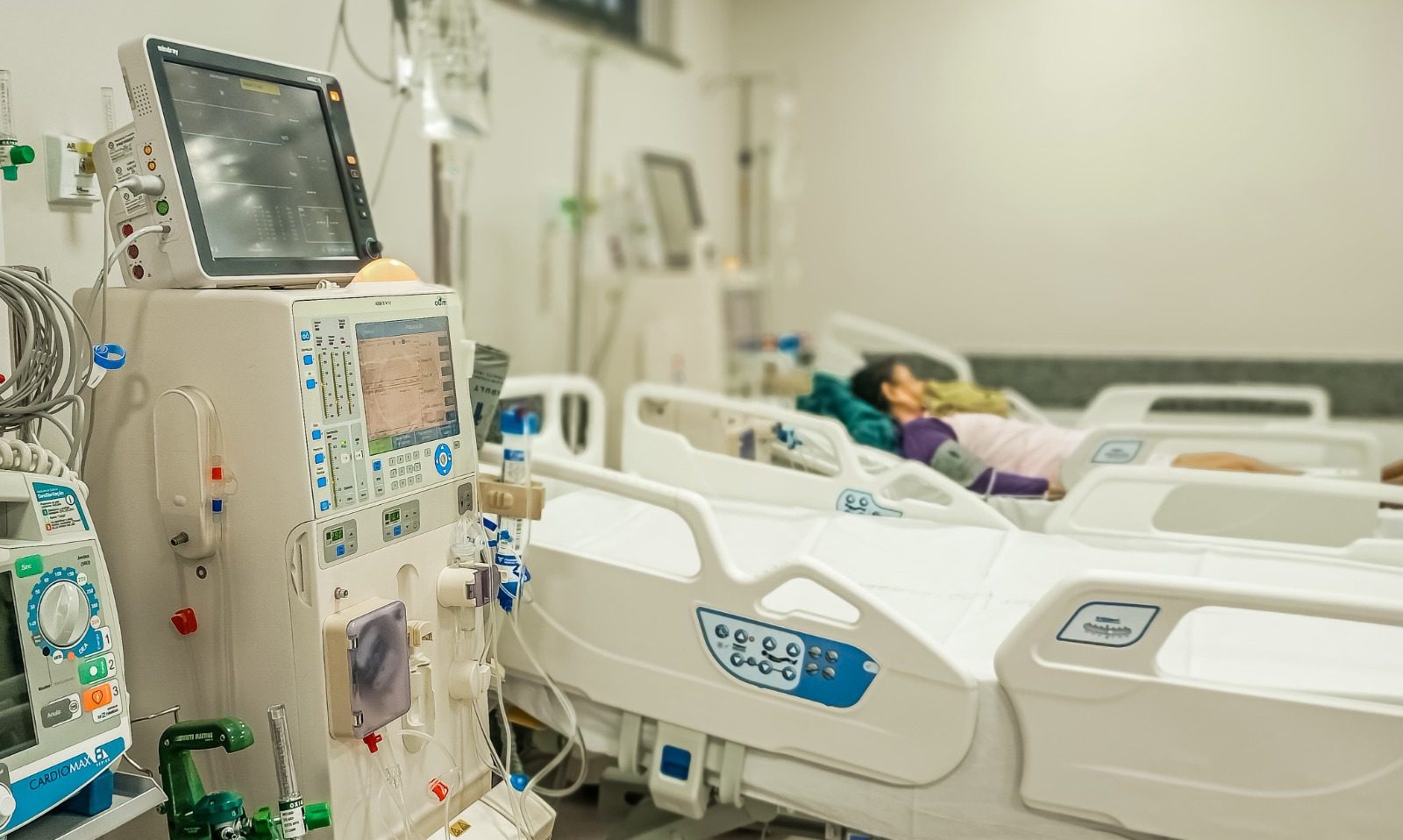 Avanços na Saúde: HPS 28 de Agosto abre nova sala de hemodiálise