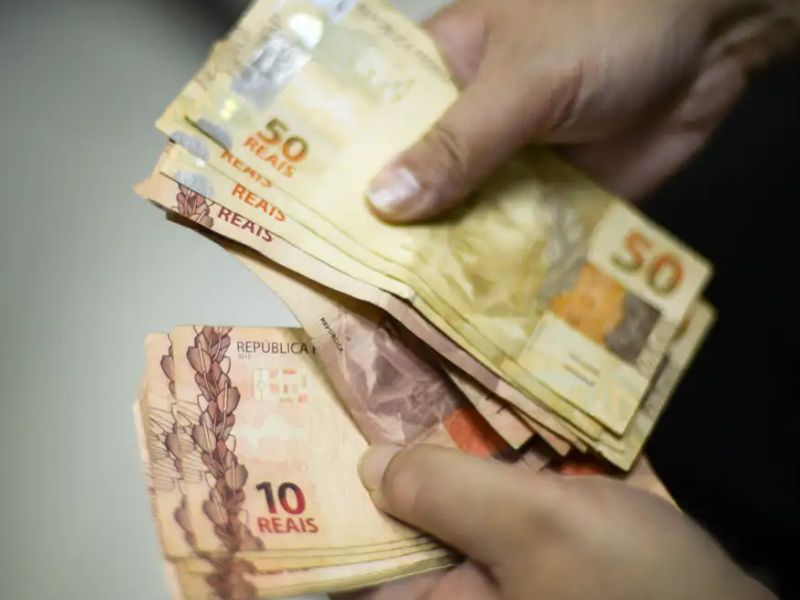 Banco Mundial projeta crescimento de 2,4% para o Brasil em 2025, acima da média latino-americana