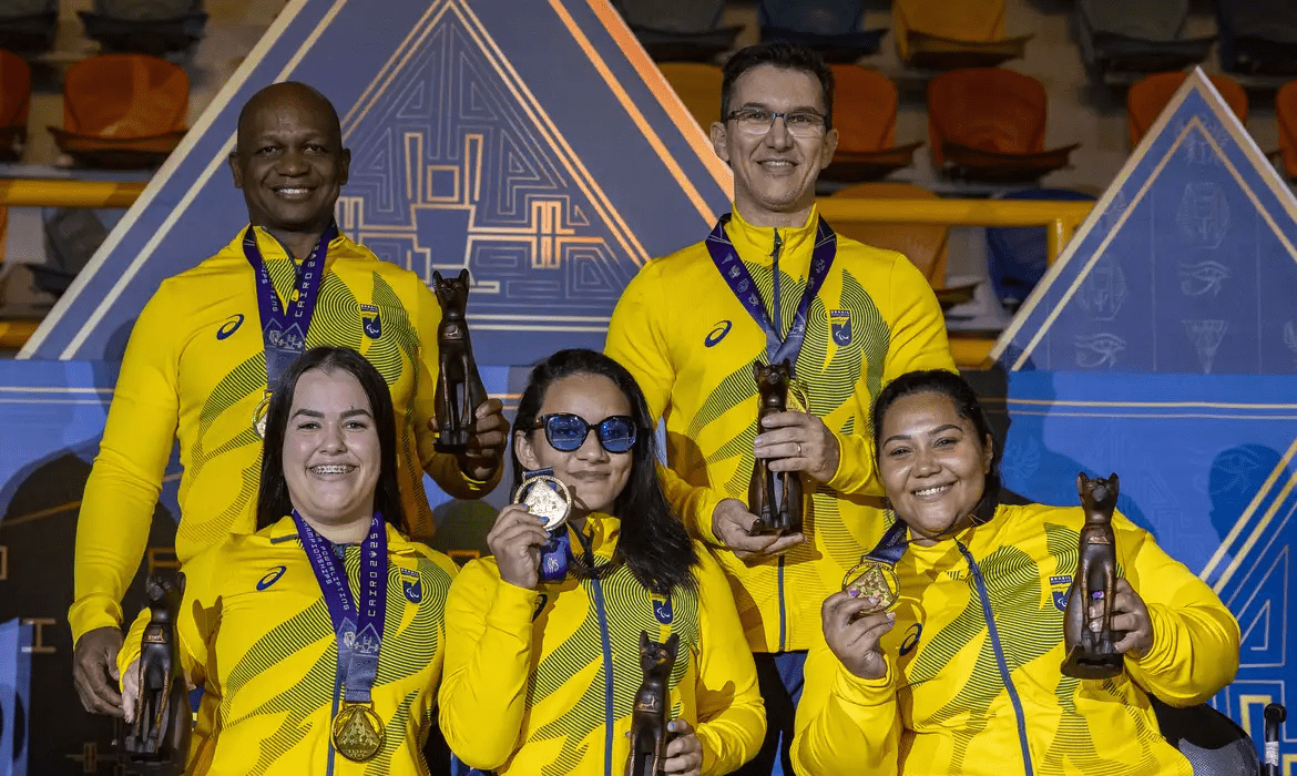 Brasil brilha no Mundial de Halterofilismo com ouro feminino