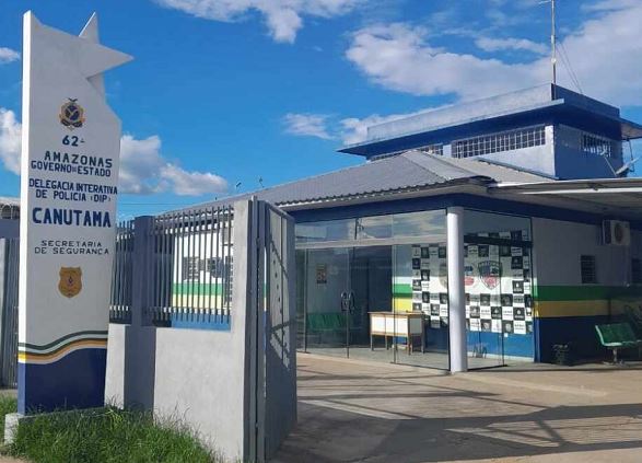 Homem é preso por agredir e arrastar ex-mulher de bar no interior do AM