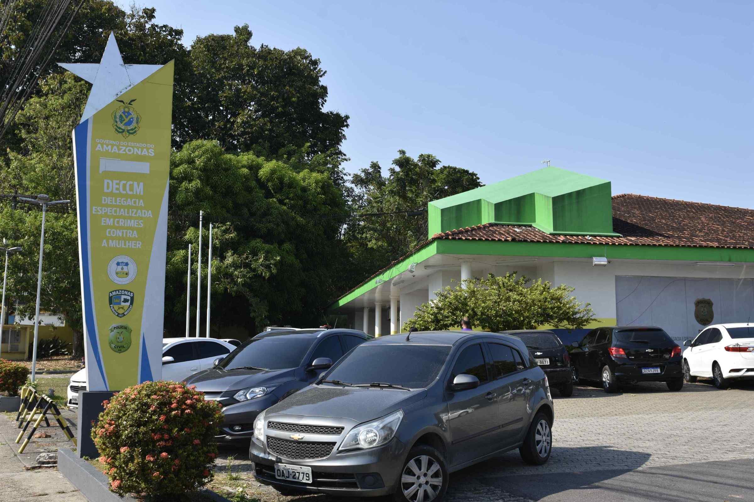 Homem é preso por ameaçar ex e violar medida protetiva em Manaus