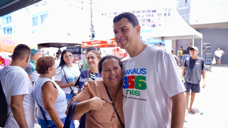 No aniversário de Manaus, Saullo comanda mutirão de cidadania no Centro Histórico da capital, com mais de 10 mil atendimentos