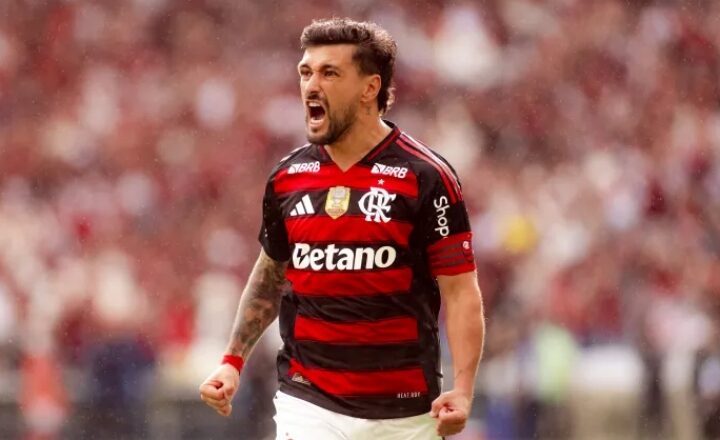 Flamengo renova contrato de Arrascaeta até 2028