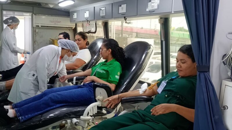 Mobilização do HPS Platão Araújo e FHemoam coleta 39 bolsas de sangue em quatro horas