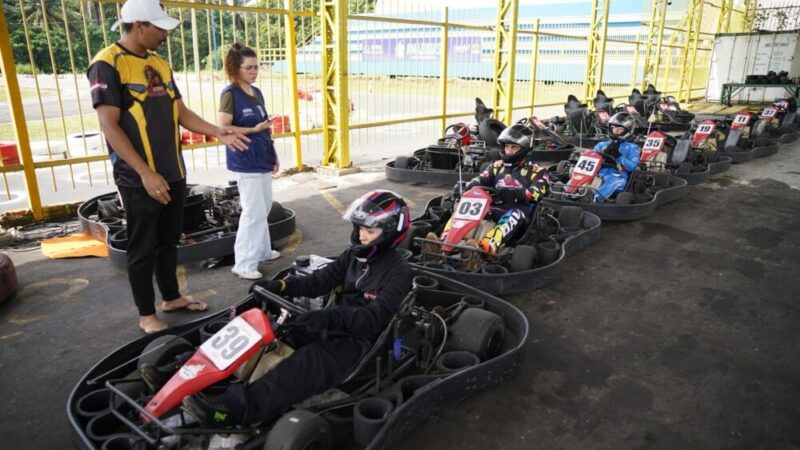 Pelci ganha nova modalidade com aulas de kart para crianças e adolescentes em Manaus