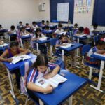 Secretaria de Educação dá início à aplicação das provas do Sadeam na capital e interior