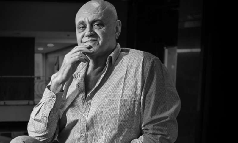 Empresário Oscar Maroni, ícone da noite paulistana, morre aos 74 anos em São Paulo