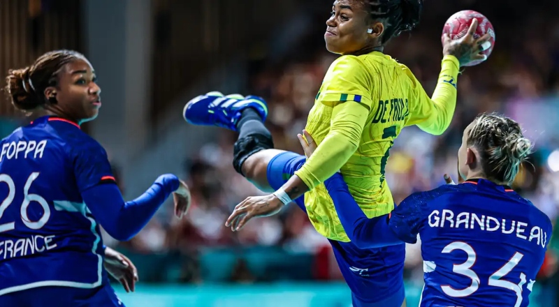 Bruna de Paula concorre ao prêmio de melhor atleta de handebol de 2025