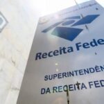 Receita nega aumento de imposto para professores com novo piso