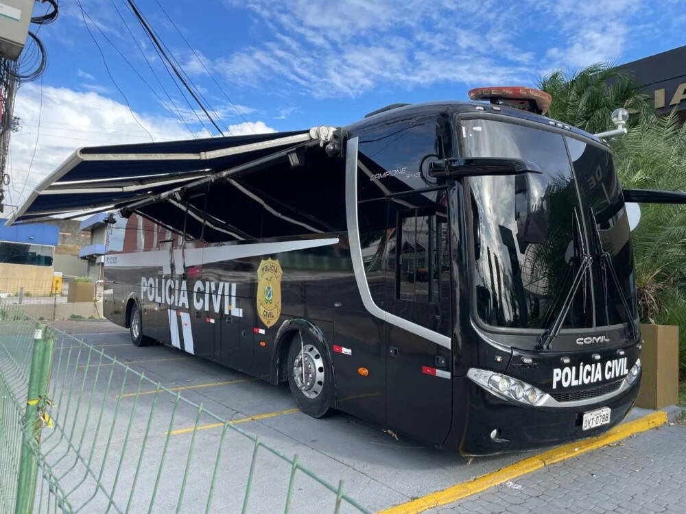 Delegacia móvel reforça segurança e atendimento policial no Carnaval de Manaus